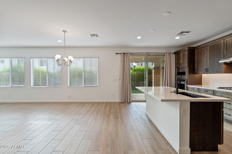 5-web-or-mls-DSC_6005