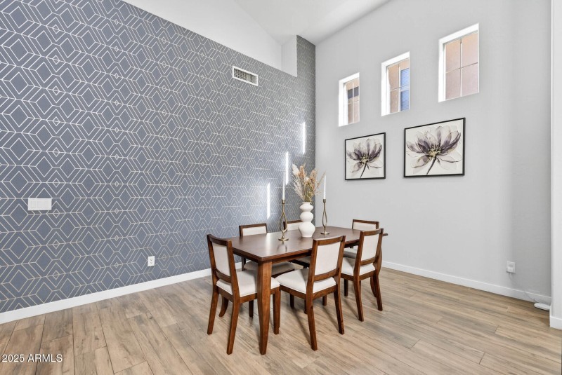 127_6858_W_Peak_View12 (1)_mls