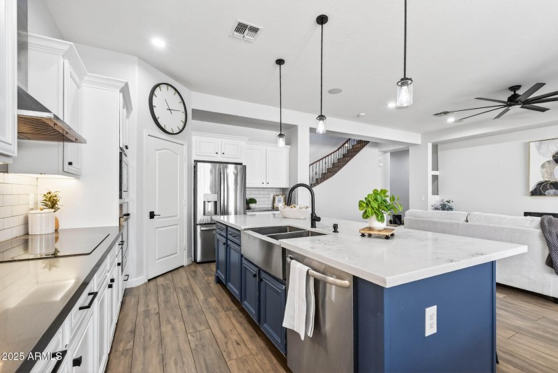 142_6858_W_Peak_View27 (1)_mls