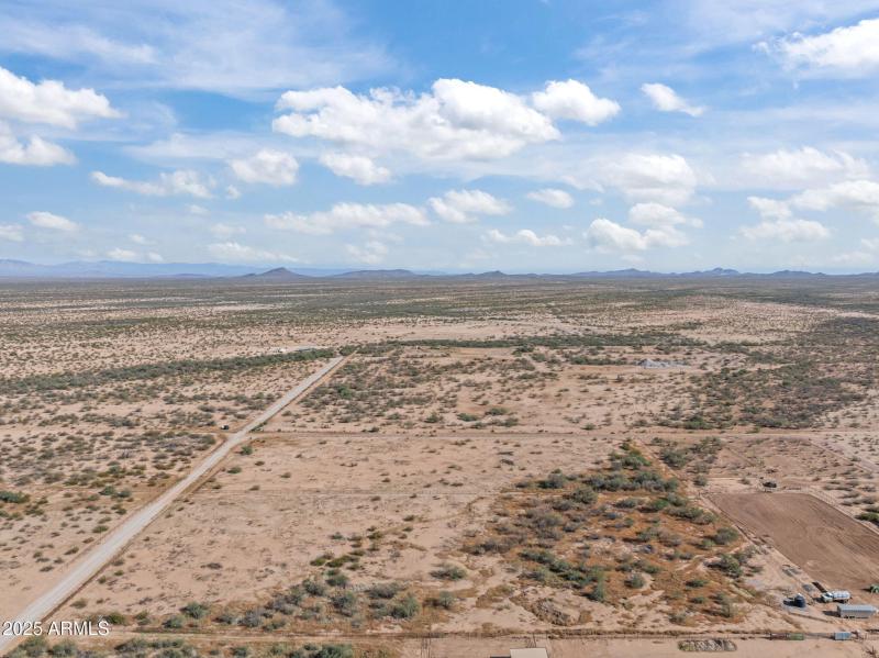 3-web-or-mls-DJI_20251111135414_0186_D