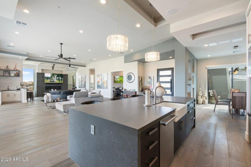 10-web-or-mls-DSC09012