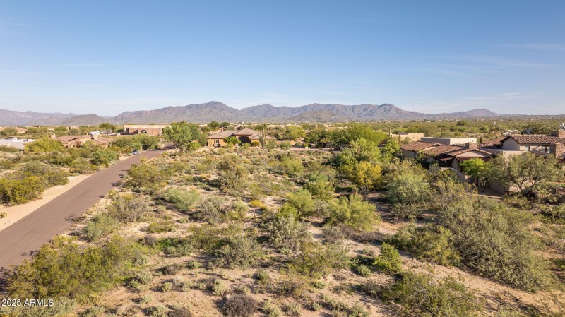 33-web-or-mls-DJI_20251111091154_0189_D