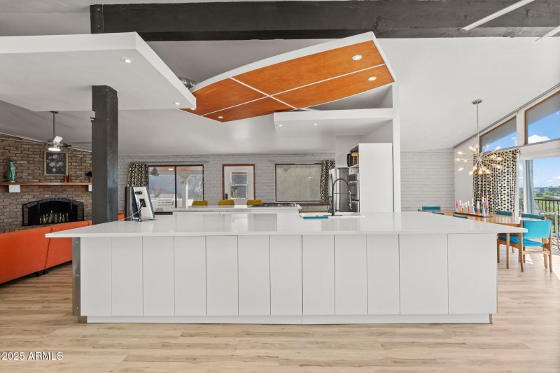 306 W Camino Vista, Phoenix 8502