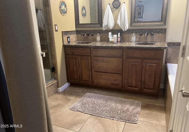 Screen Shot 2025-11-13 at 10.04.08 AM