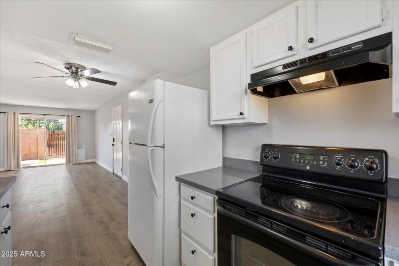 Kitchen with Fridge included