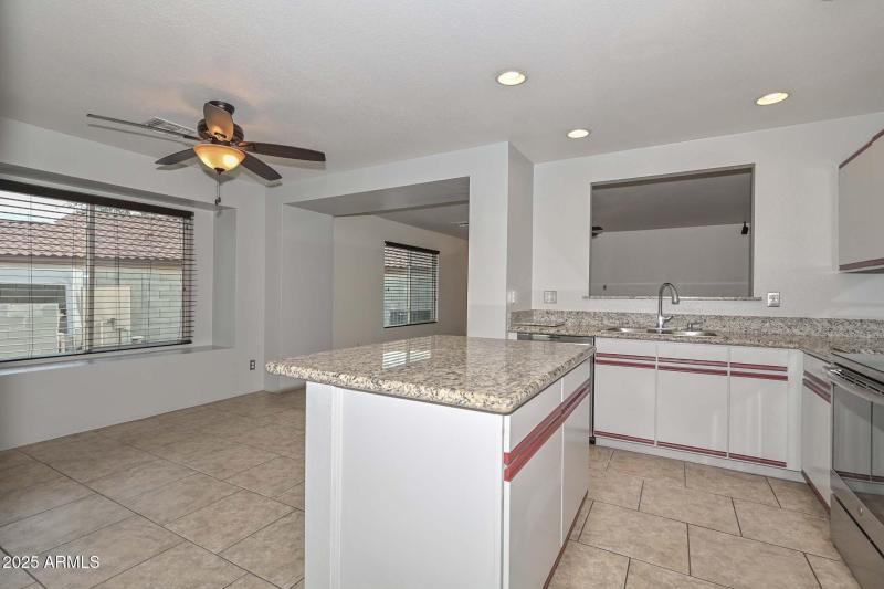 Kitchen-Breakfast Room