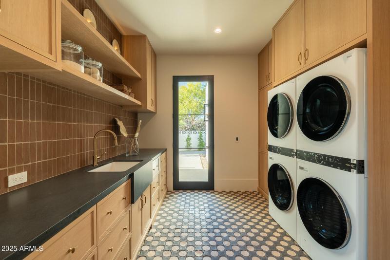 Laundry / Mud Room