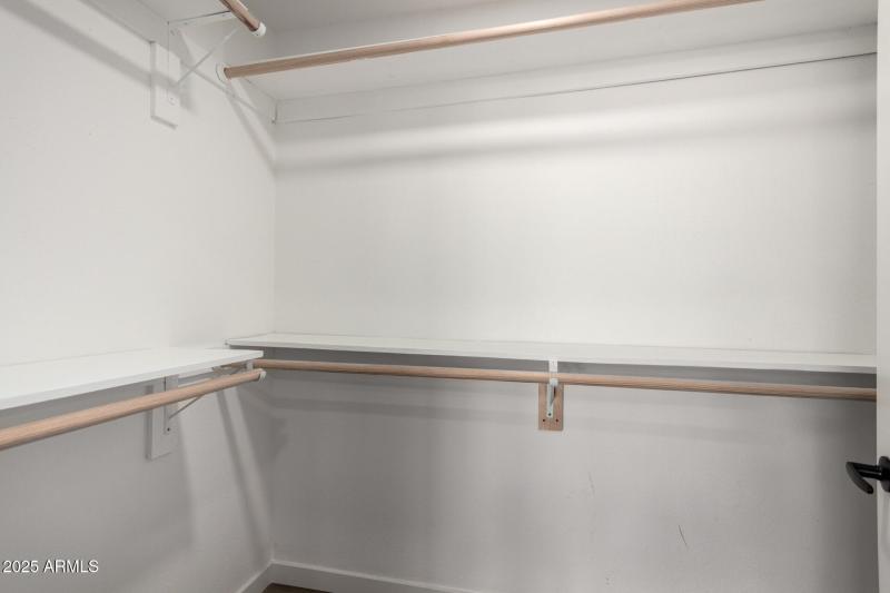 3rd Bed walk in closet