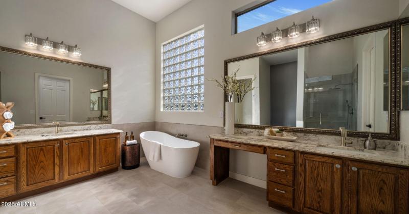 87-web-or-mls-IMG_5813-2 copy