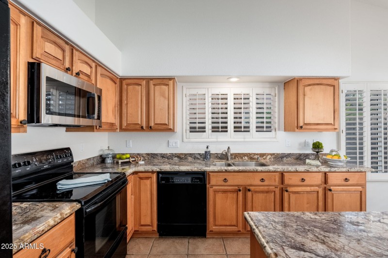 4154 E Rockledge Rd - 16