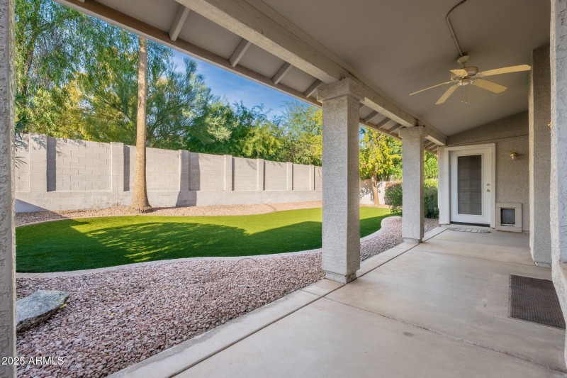 4154 E Rockledge Rd - 35