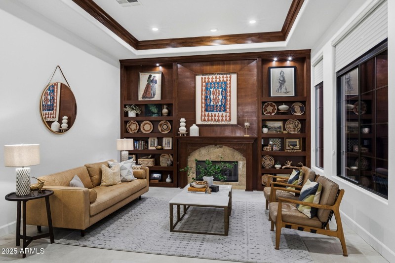 020__11409 E Minton St