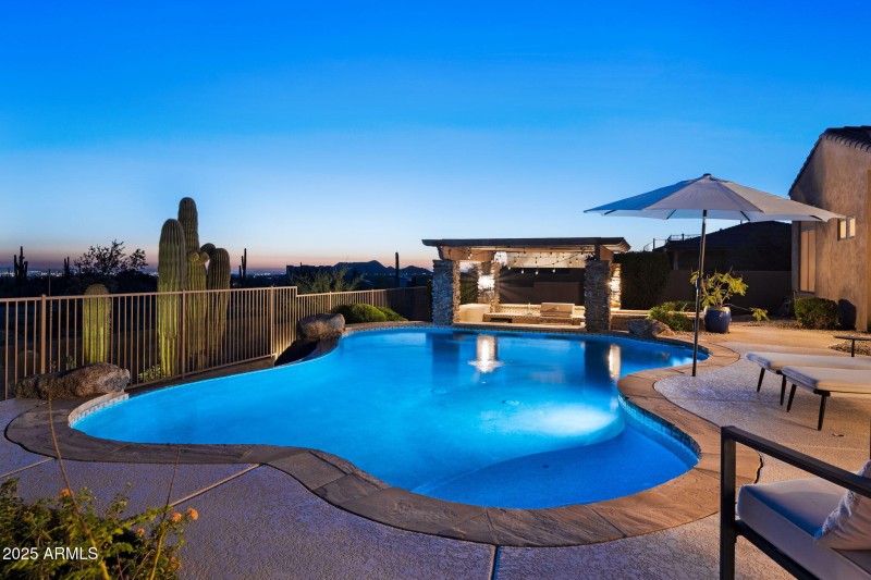 066__11409 E Minton St