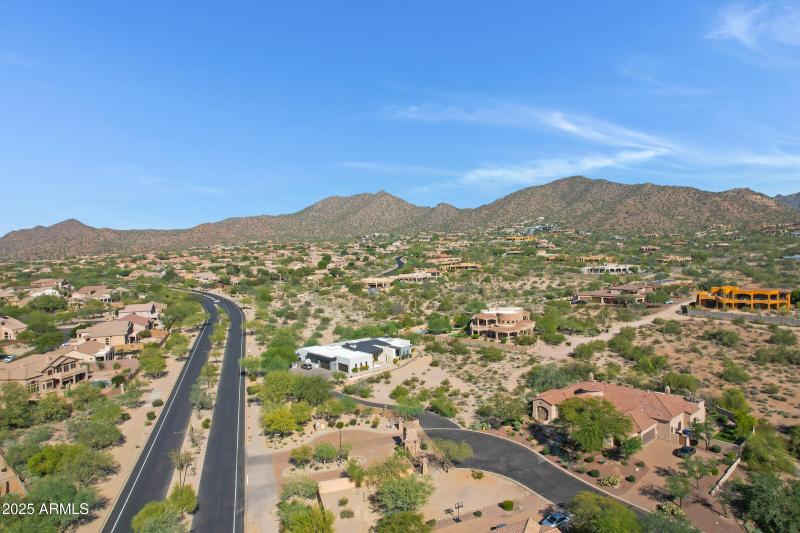 3545 N Ladera Cir-12