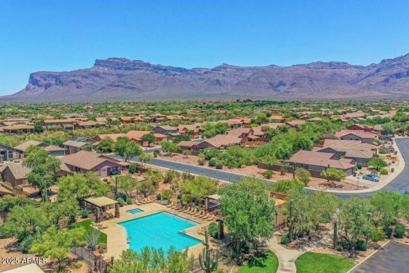 Heated Community Pool & Spa