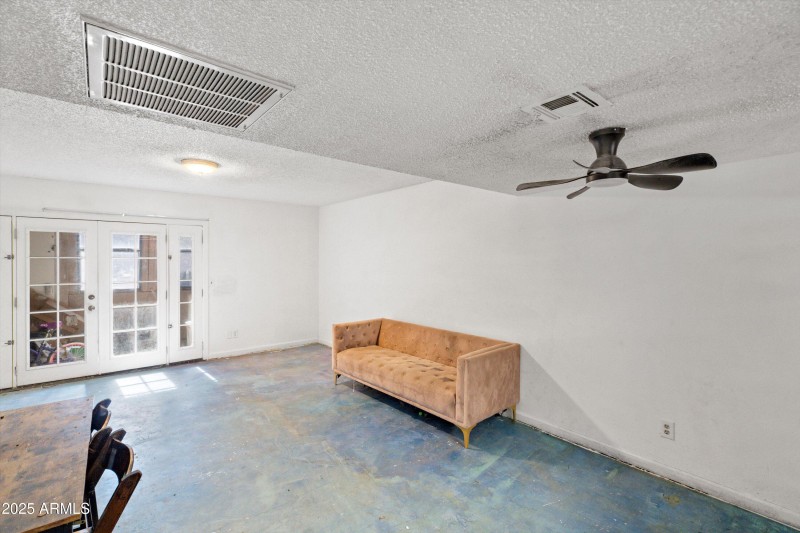 04-Dining and Living Room