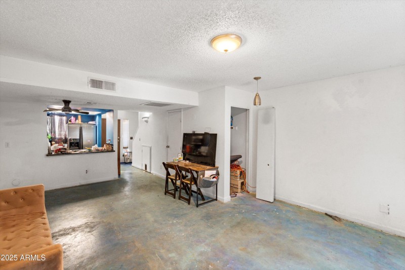 07-Living to Dining to Kitchen