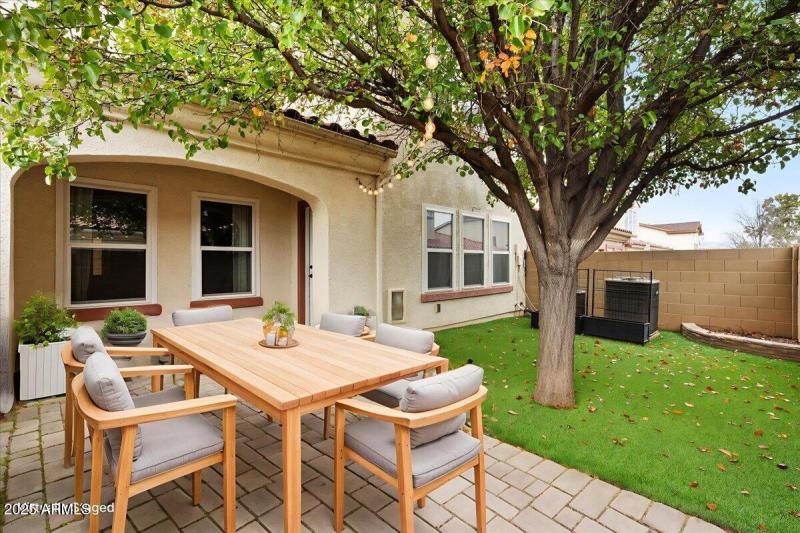 20-Backyard Virtually Staged