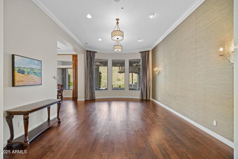 2424 W Shinnecock Ct