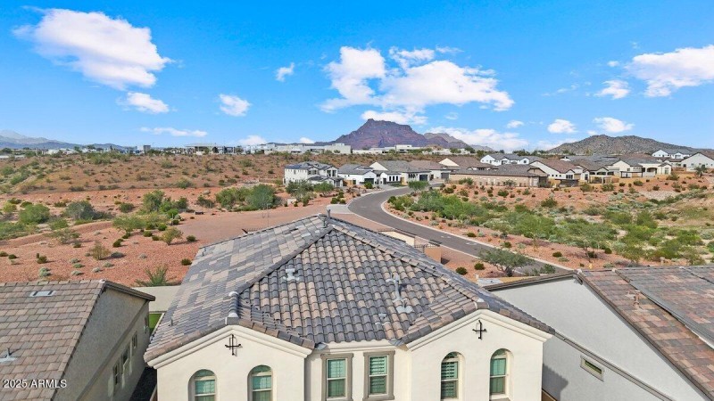 DJI_20251112142135_0183_D