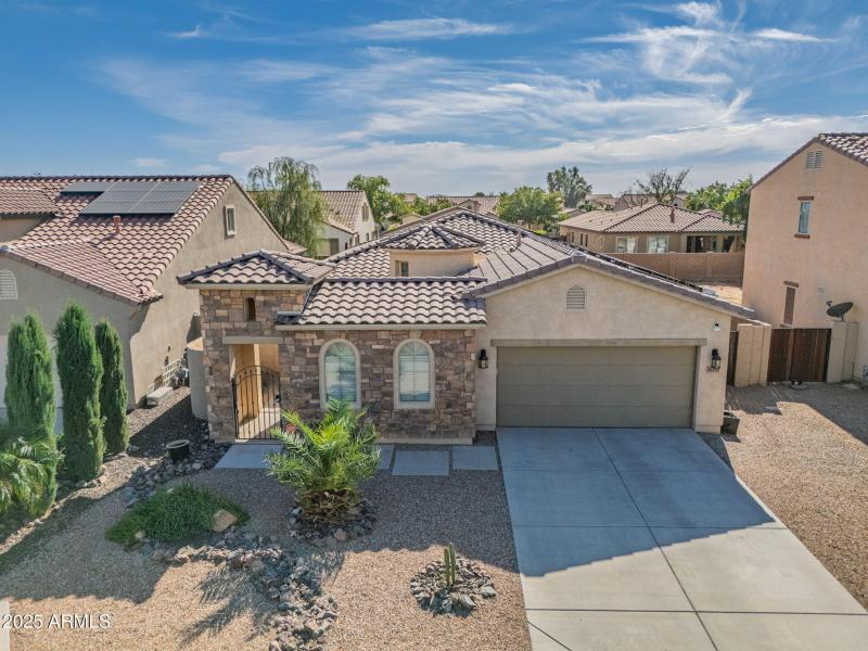 5-web-or-mls-36153 W Merced St-5