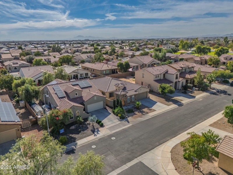 10-web-or-mls-36153 W Merced St-10