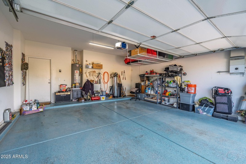 45-web-or-mls-36153 W Merced St-45