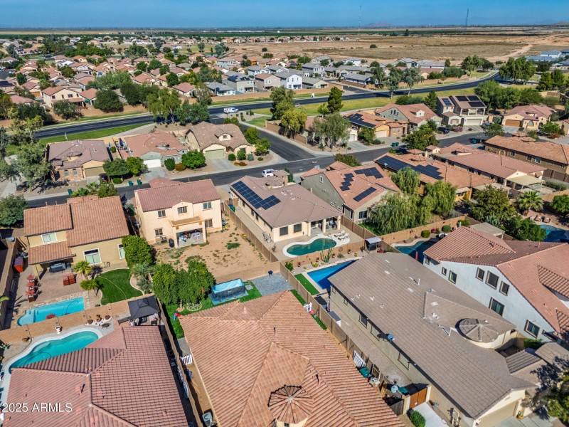 58-web-or-mls-36153 W Merced St-58