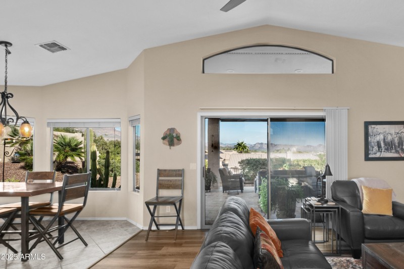 6377-S-Kiva-Circle-13