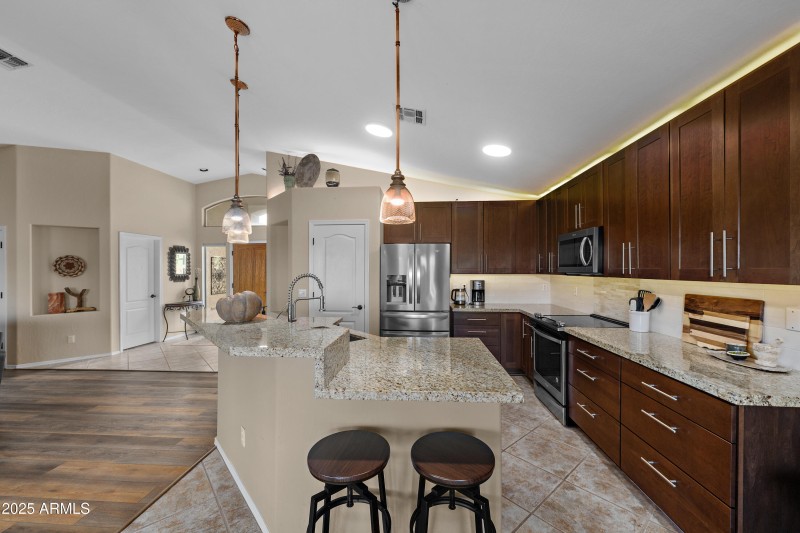 6377-S-Kiva-Circle-19