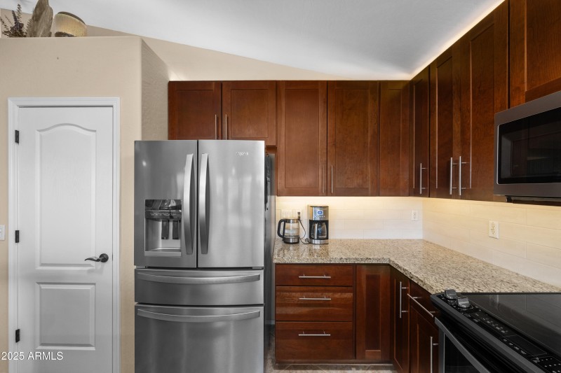 6377-S-Kiva-Circle-20