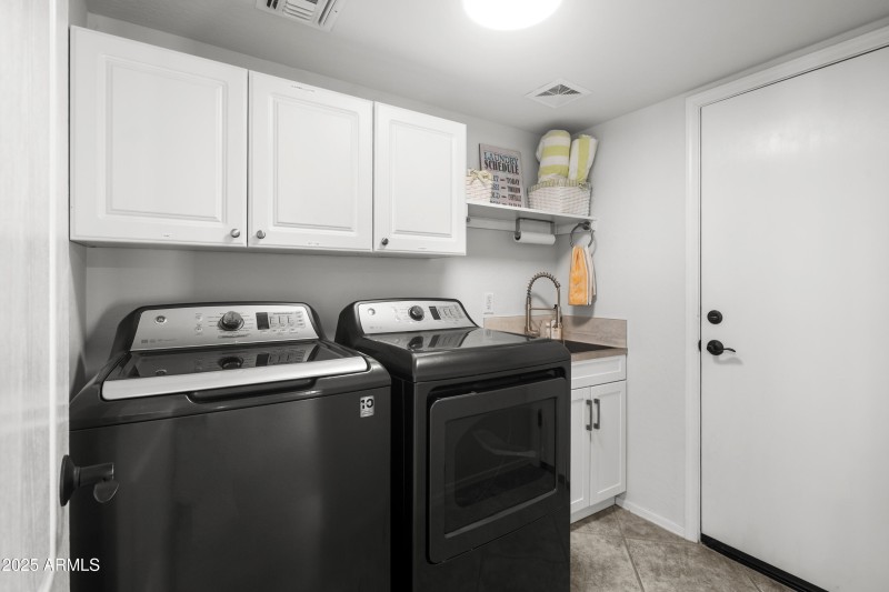 6377-S-Kiva-Circle-39