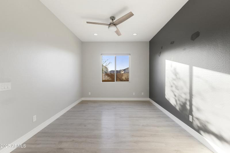 07-11086 W Hadley St