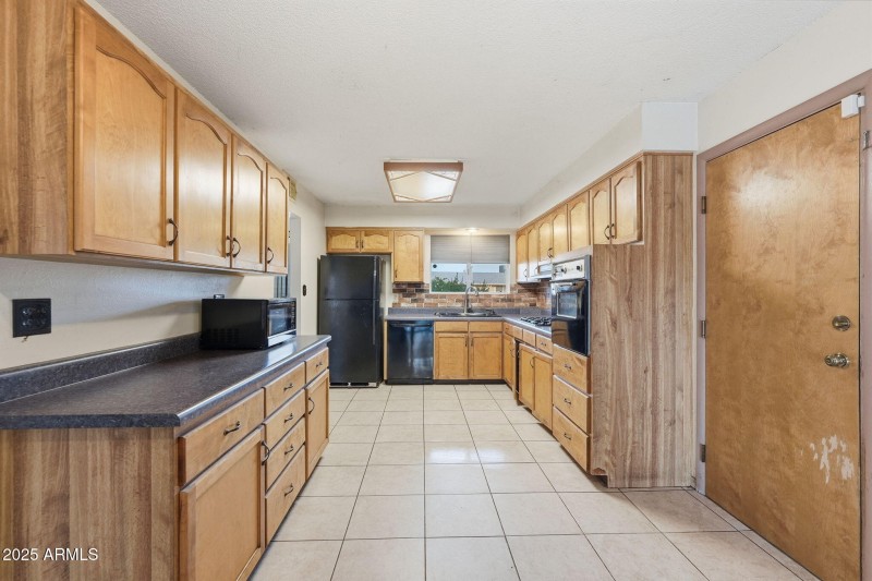 9-web-or-mls-009_ListerPros