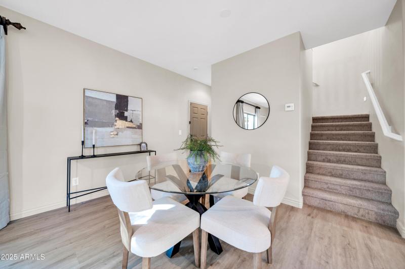 3702 W McCauley Ct-12