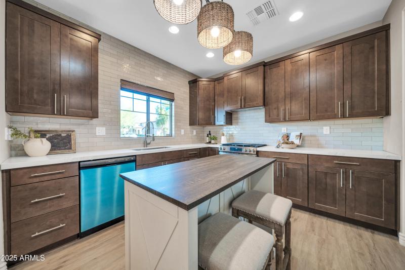 3702 W McCauley Ct-17