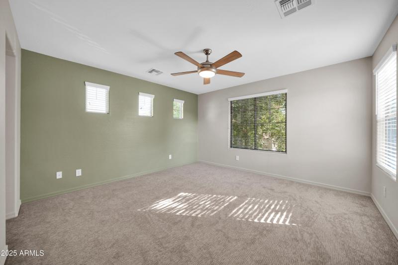 3702 W McCauley Ct-24