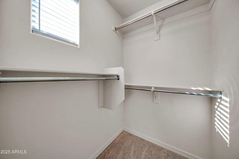 3702 W McCauley Ct-25