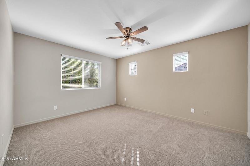 3702 W McCauley Ct-28