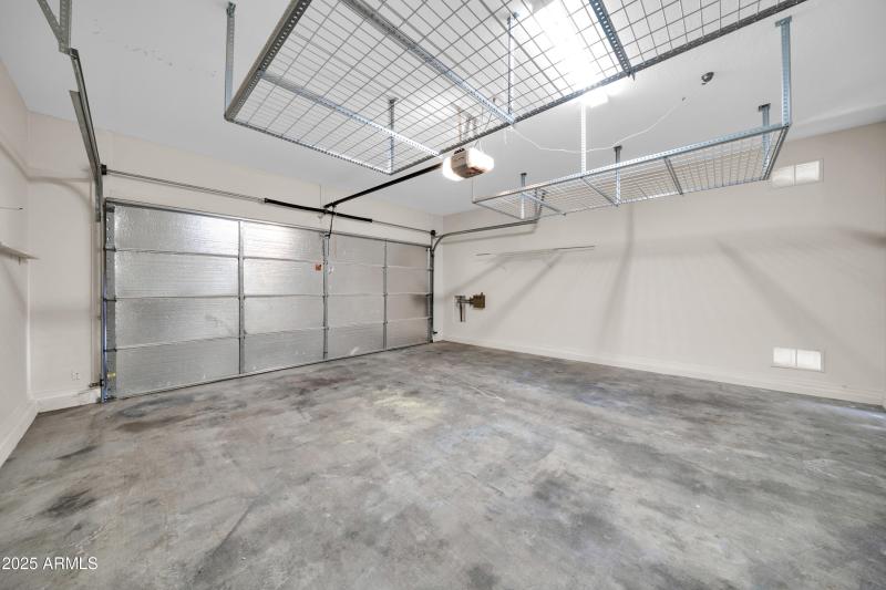 3702 W McCauley Ct-33