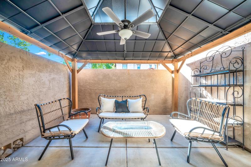 3702 W McCauley Ct-35