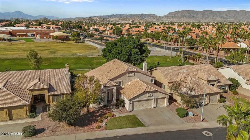 09-DJI_20251112105754_0139_D