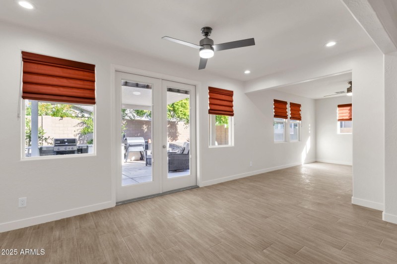 17-web-or-mls-15360-w-corrine-dr