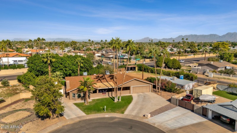 45-web-or-mls-13633-n-51st-wy