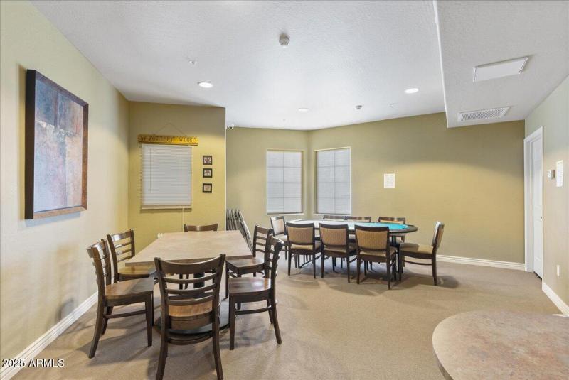 06-14575 W Mountain View Blvd-041