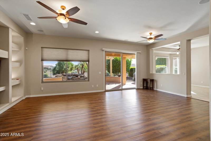 08-20493 N 264th Ave