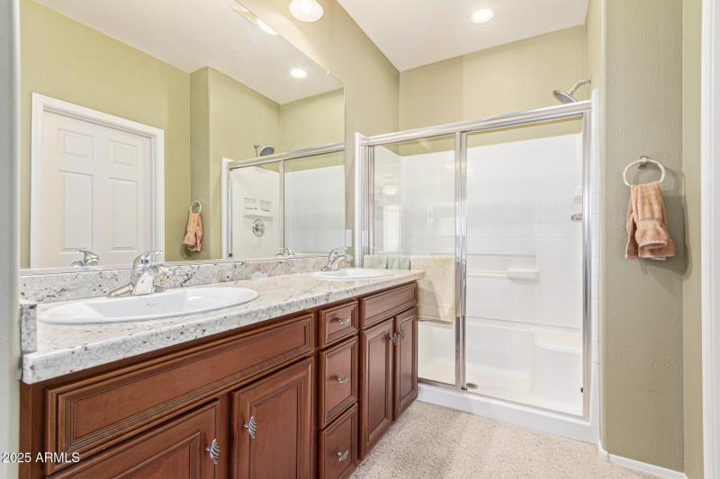 17 Master Bathroom