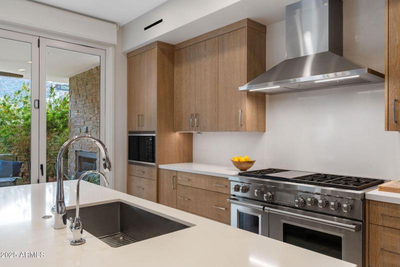 Wolf dual fuel Range