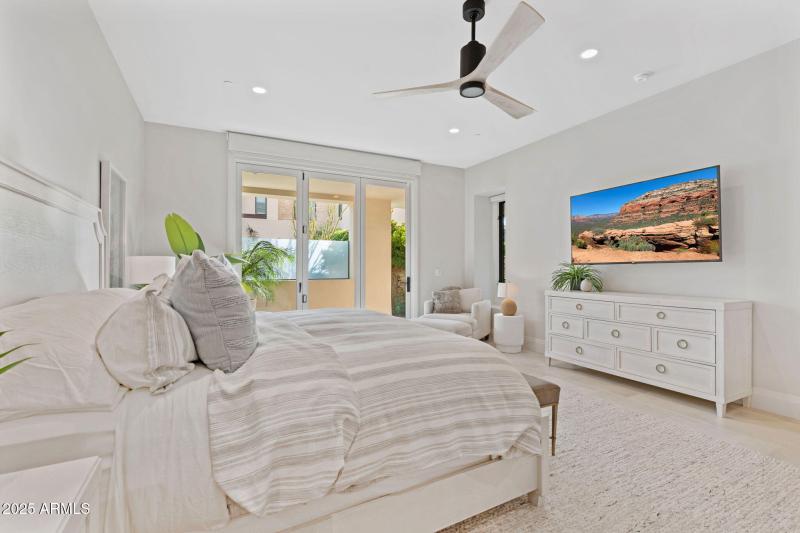 23-web-or-mls-5577-e-stella-ln