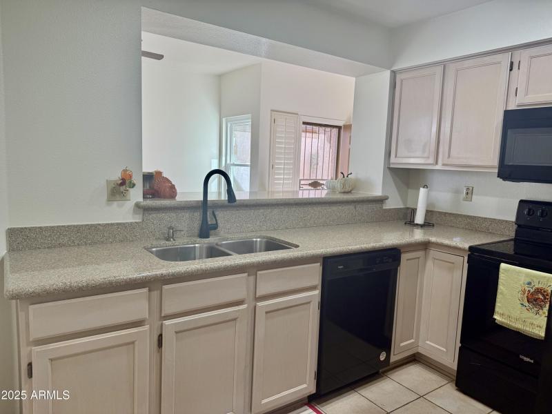 Kitchen/Applicance updated 2022